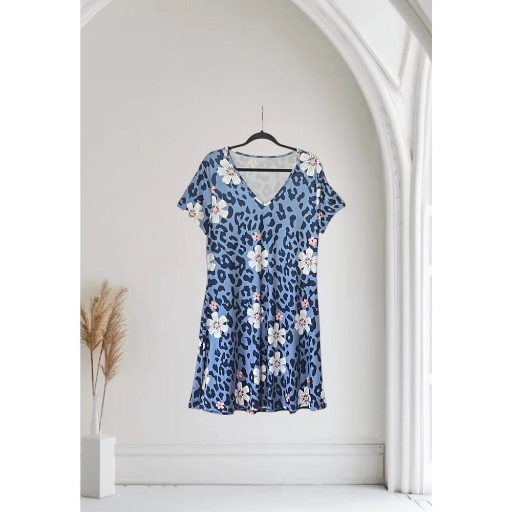 Womens Dress Leopard & Floral Print V Neck Tee Dress Size X Large - Picture 2 of 8